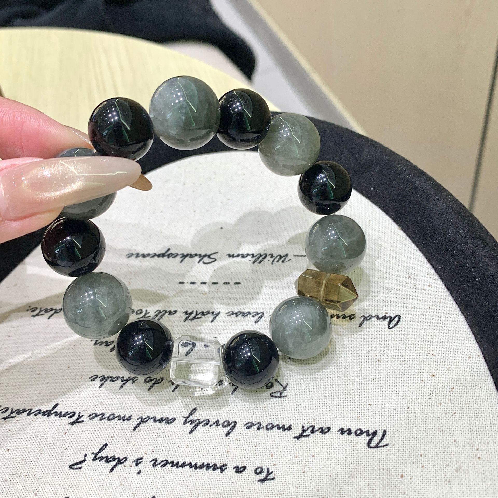 Natural Crystal Obsidian Bracelet Original Design Obsidian Fashion Light Luxury Versatile Wholesale Crystal Bracelets