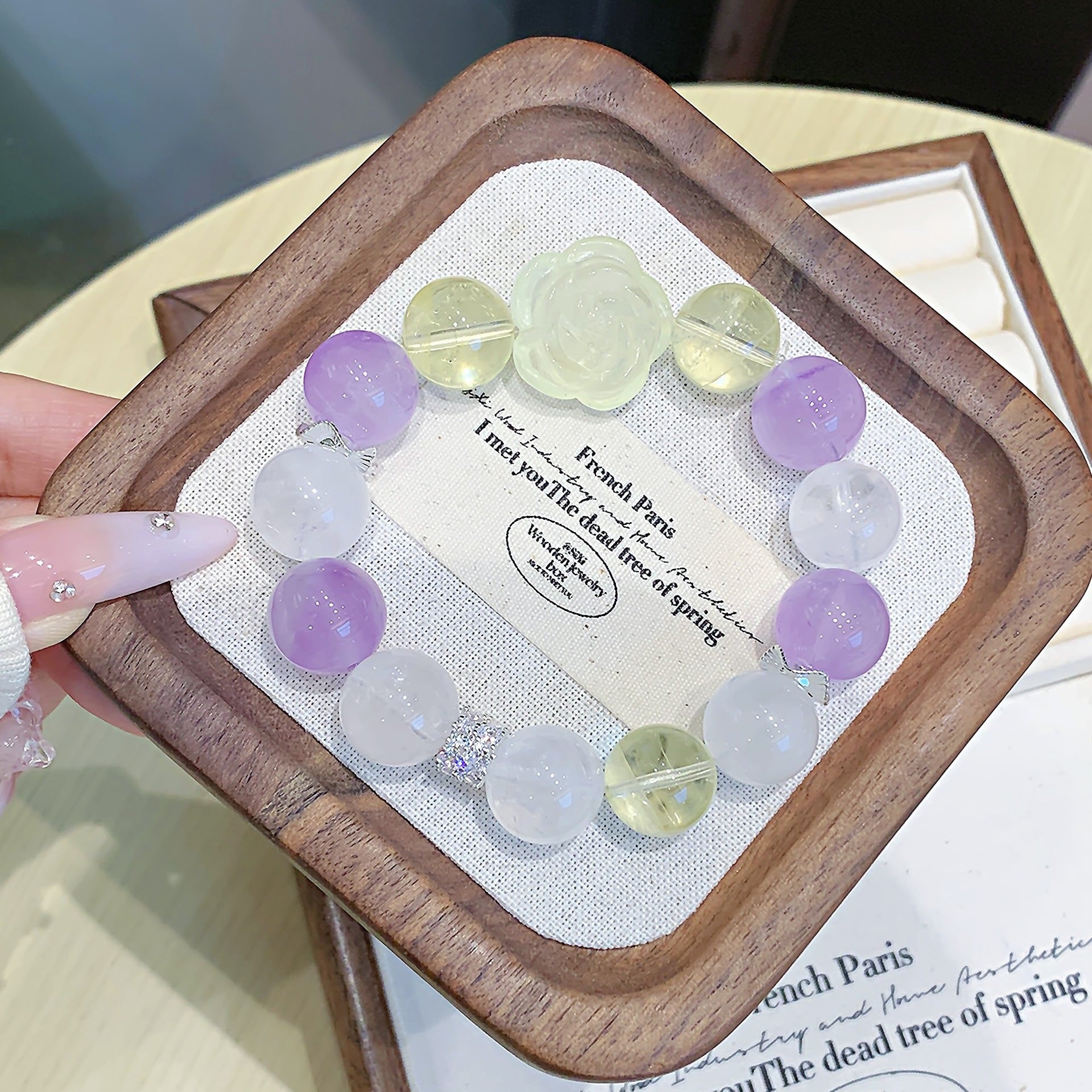 Natural Amethyst Single Strand Bracelet Purple Aura Surrounding Beaded Bracelet Natural Crystal Bracelet Popular Jewelry Bracelet