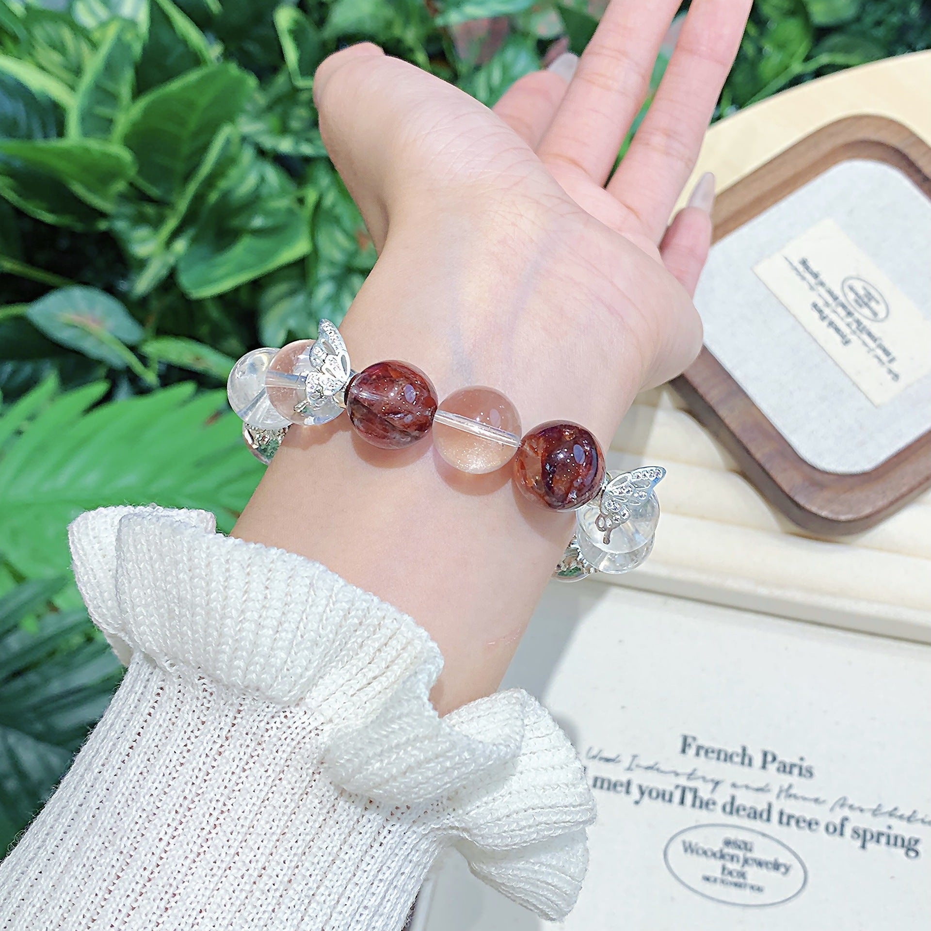 White Crystal Bracelet Butterfly Ornament diy Natural Crystal Bracelet Hot-Selling Jewelry Wholesale Artificial Round Beads Bracelet