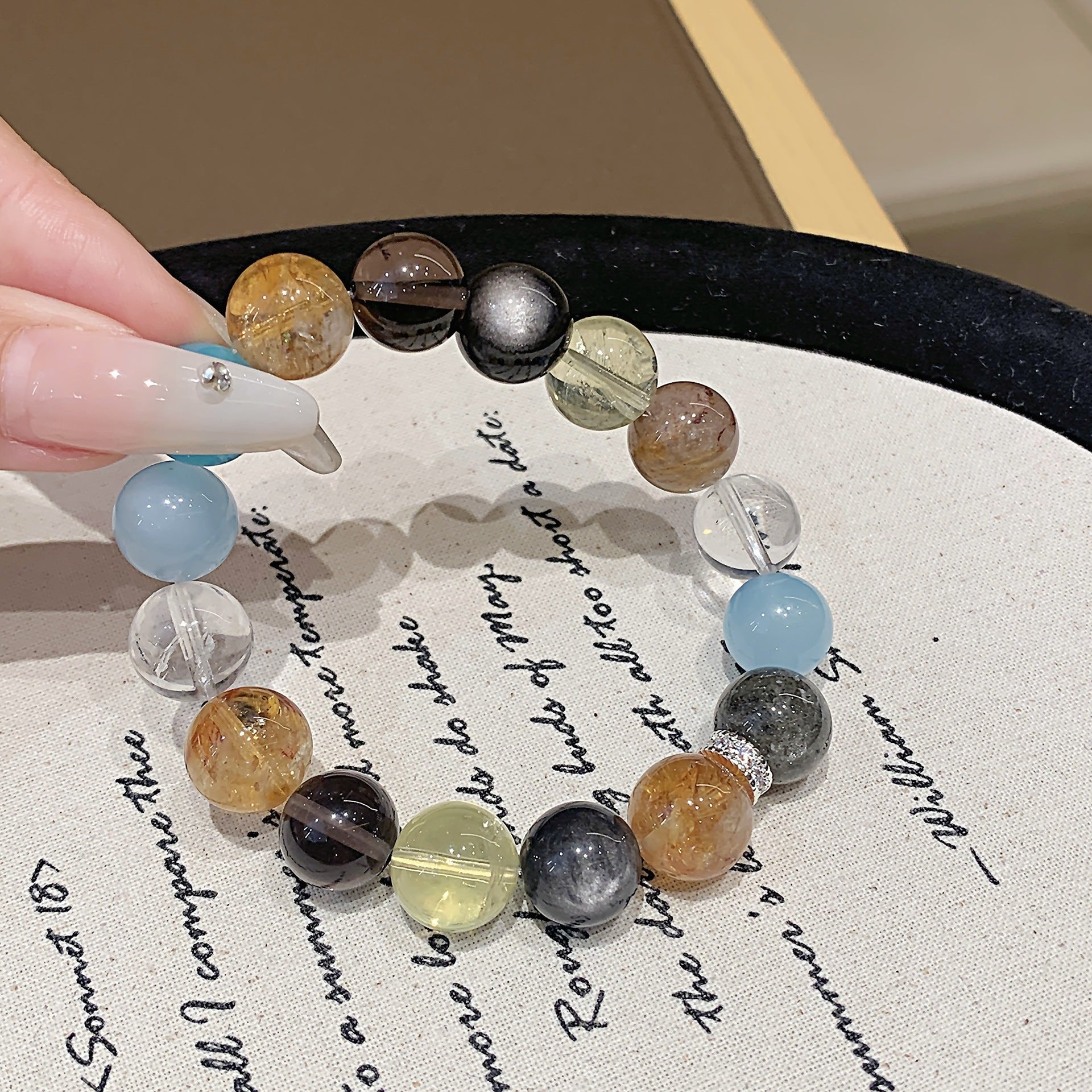 Original Design Natural Crystal White Crystal Bracelet TikTok Xiaohongshu Hot-Selling Light Luxury Natural Yellow Pagoda Crystal Bracelet