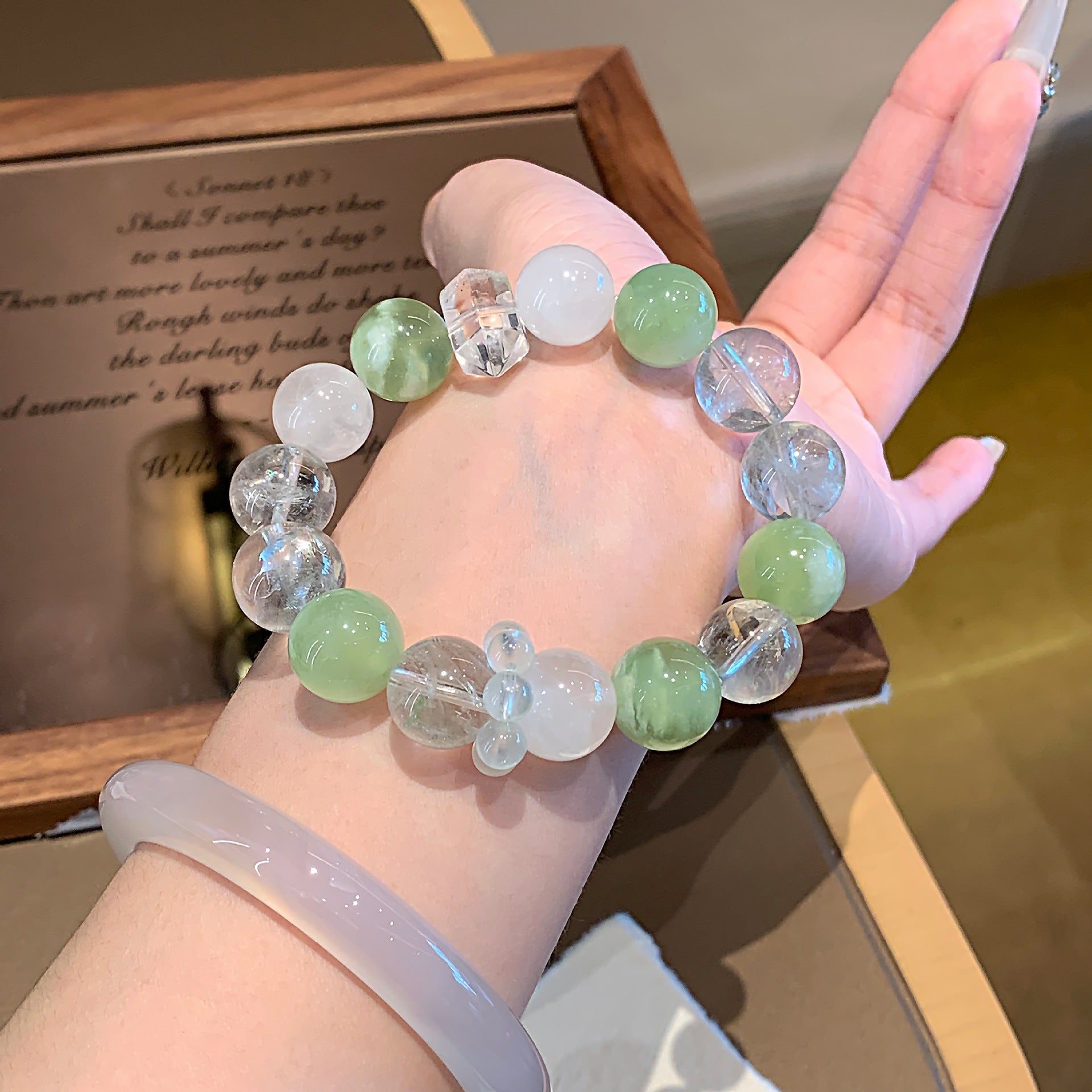 Natural Crystal Green Grape Milk Cap Xiuyan Jade Bracelet Fashion Original Design White Ghost Bracelet Crystal Bracelet