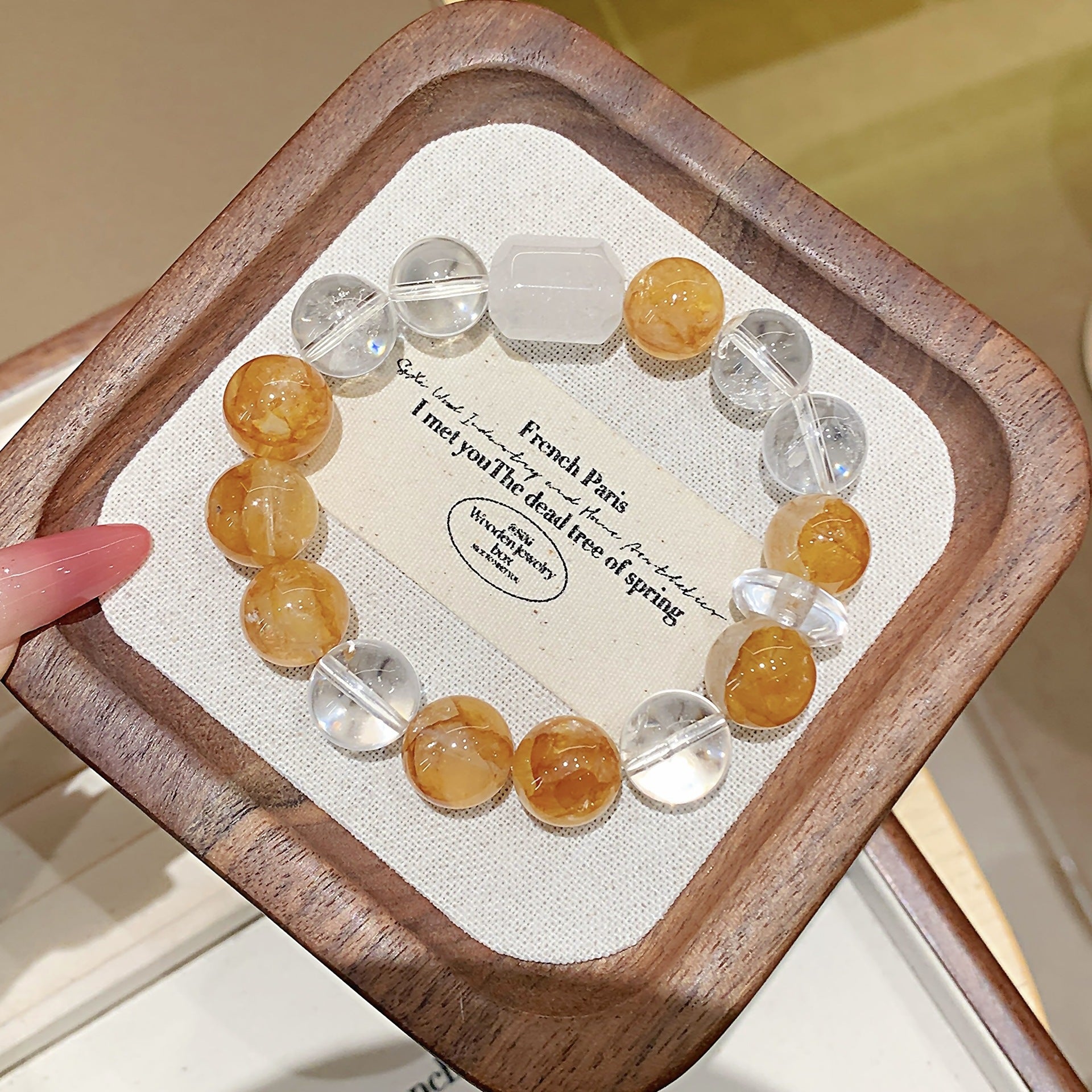 Natural crystal yellow gum flower bracelet for women Original Design Fashion Wealth-Attracting Bracelet Crystal Bracelet