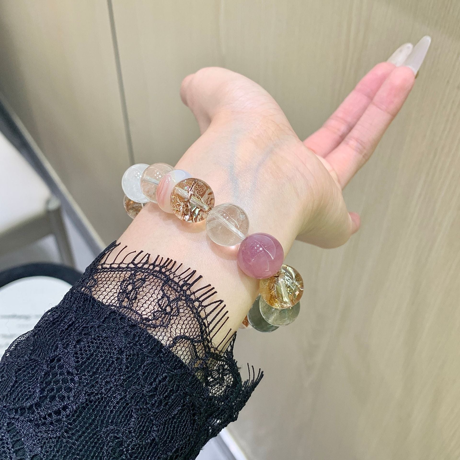 Natural White Phantom with Gold Leaf Glue Flowers White Ghost DIY Single Loop Bracelet Factory Wholesale Crystal Bracelet