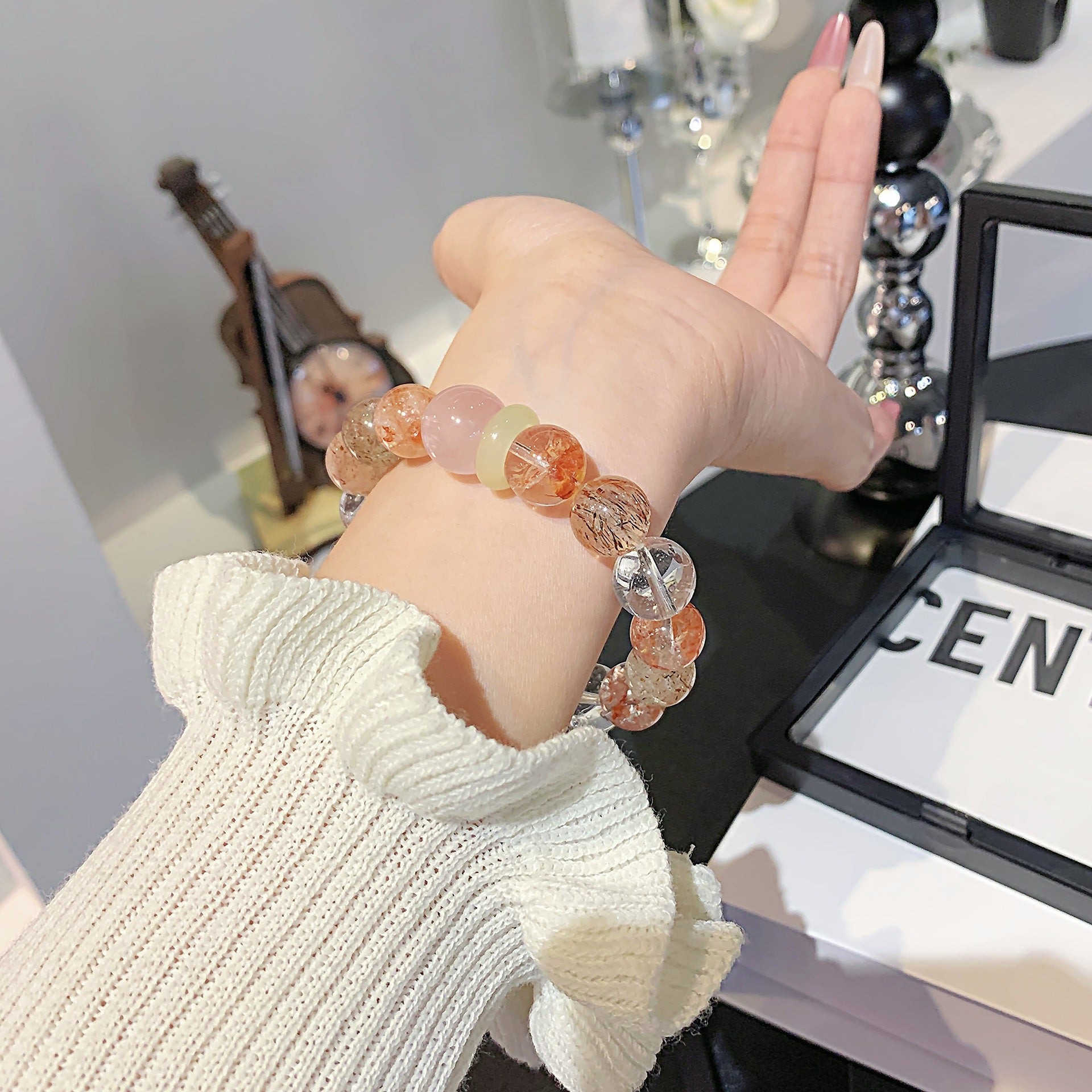 Natural Colorful Red Gum Flower Crystal Bracelet Fresh Multi-colored Ghost Bracelet Style Light Luxury Niche Hand Jewelry Bracelet