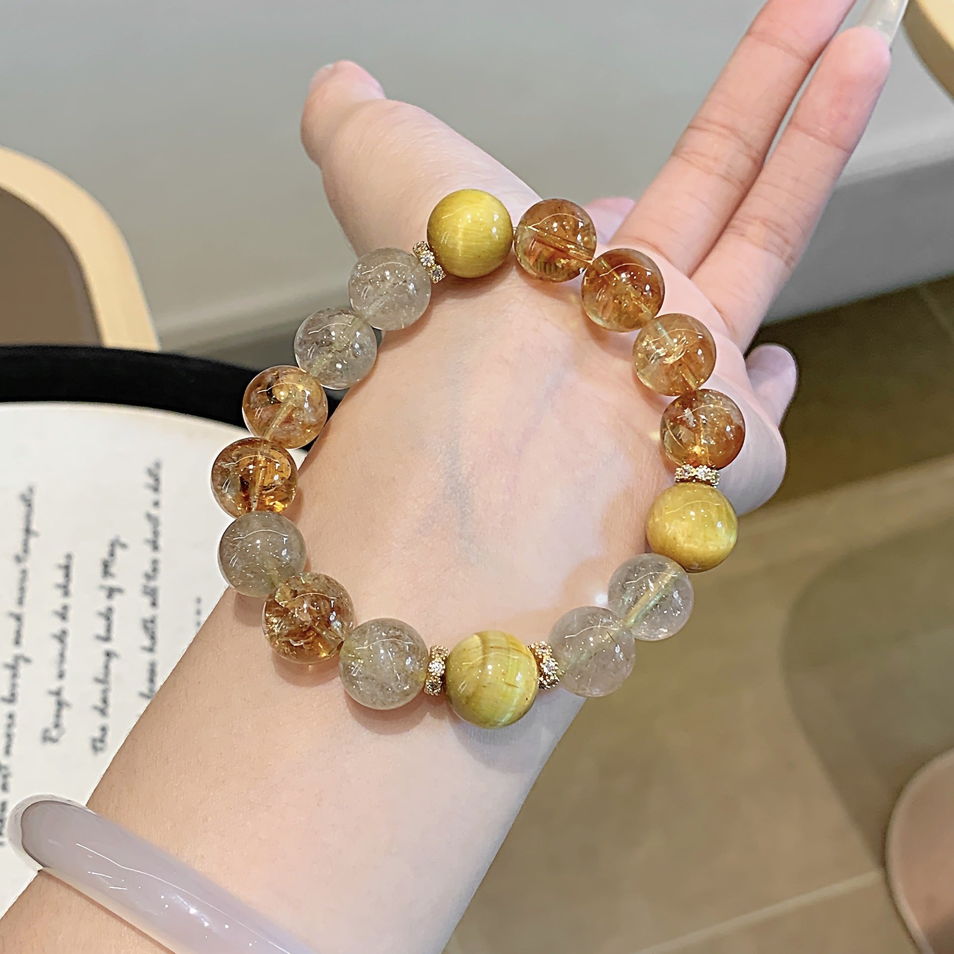 Natural Yellow Pagoda Crystal Bracelet Women's Single Loop Fashion Fresh Simple Bracelet Versatile Jewelry Gift Beaded Bracelet