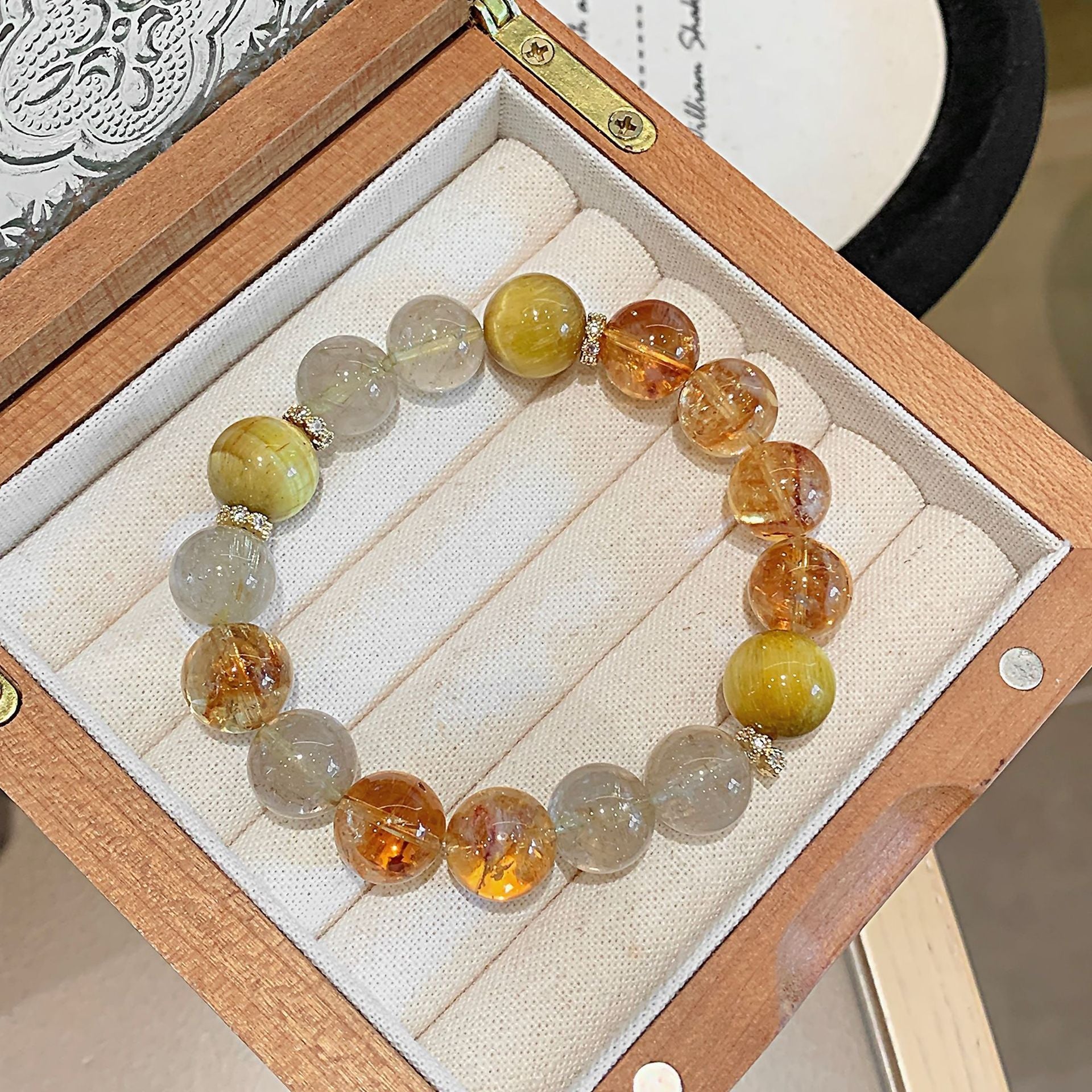 Natural Yellow Pagoda Crystal Bracelet Women's Single Loop Fashion Fresh Simple Bracelet Versatile Jewelry Gift Beaded Bracelet