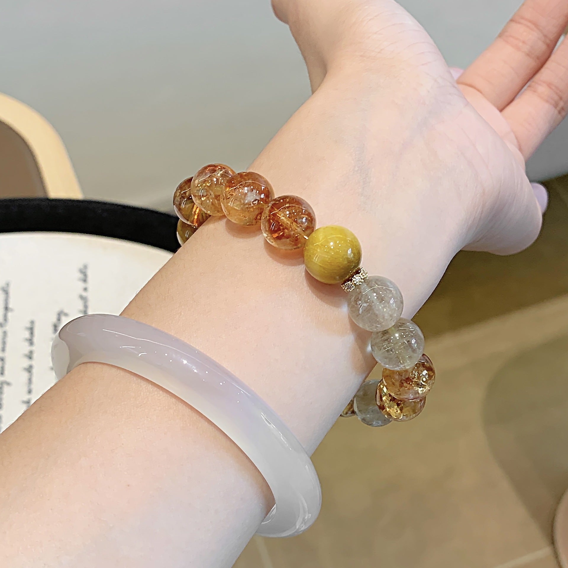 Natural Yellow Pagoda Crystal Bracelet Women's Single Loop Fashion Fresh Simple Bracelet Versatile Jewelry Gift Beaded Bracelet