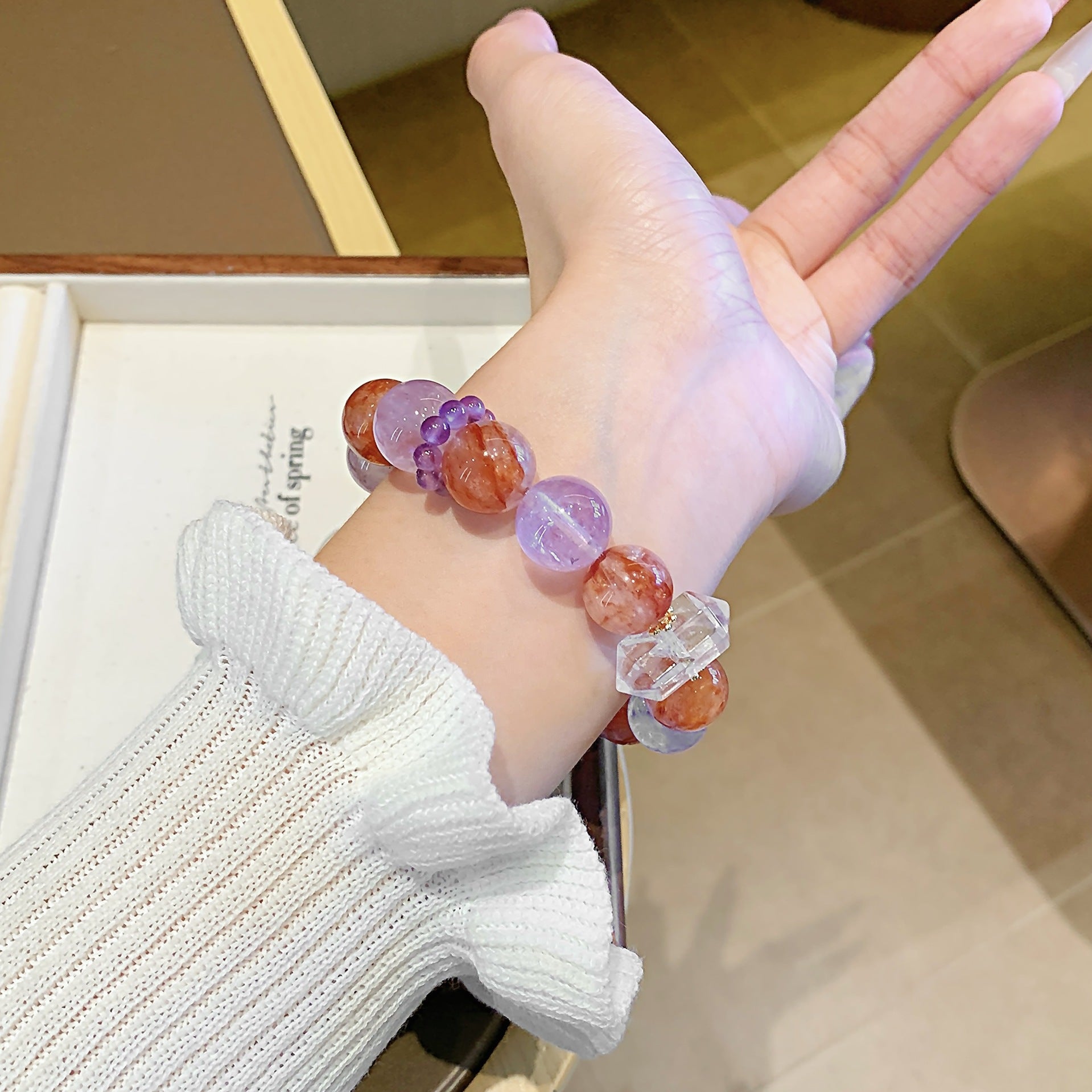 Natural Amethyst Large Bead Red Resin Flower Design Bracelet for Women Nine Purple Fire Bracelet Design Crystal Bracelet