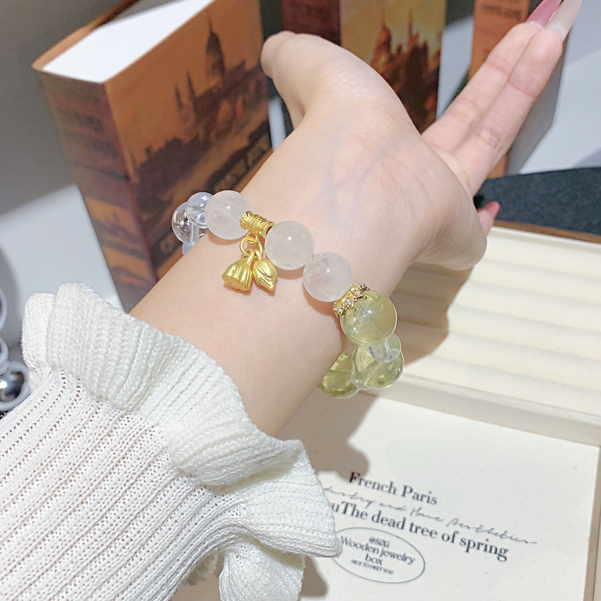 Wholesale Natural Multi-Gemstone Crystal Bracelet Fresh and Fashionable Light Luxury Bracelet Original best-selling crystal bracelet accessory