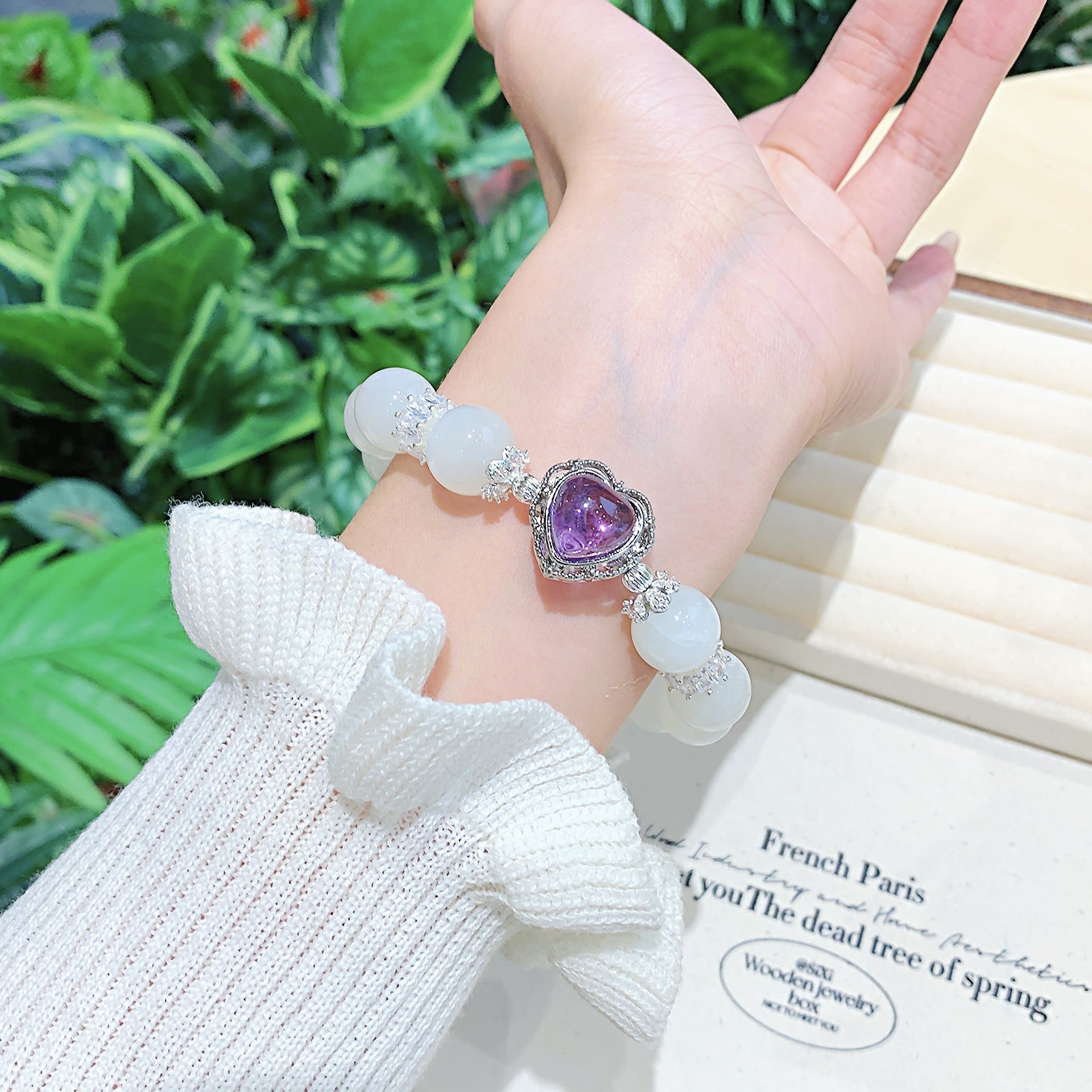 Exquisite White Moonlight Bracelet Natural Moonstone Amethyst Bracelet Gift Bracelet for Girlfriend Crystal Bracelet