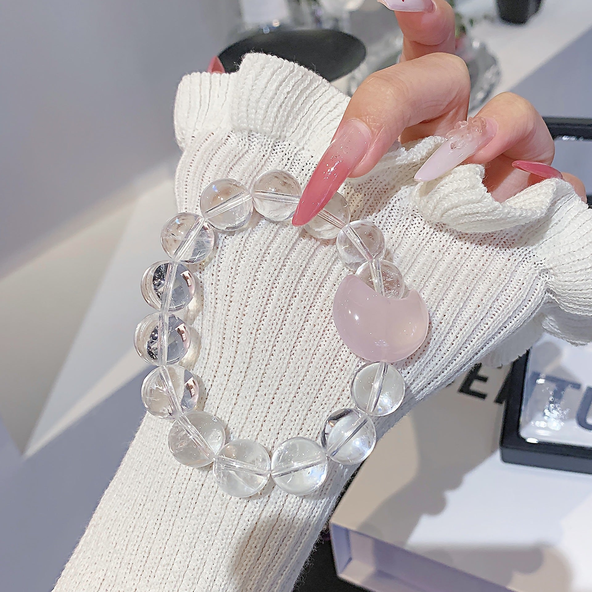 Natural White Crystal Bracelet Simple Style Natural Pink Crystal Single Circle Bracelet for Women Xiaohongshu Hot-Selling Bracelet Wholesale