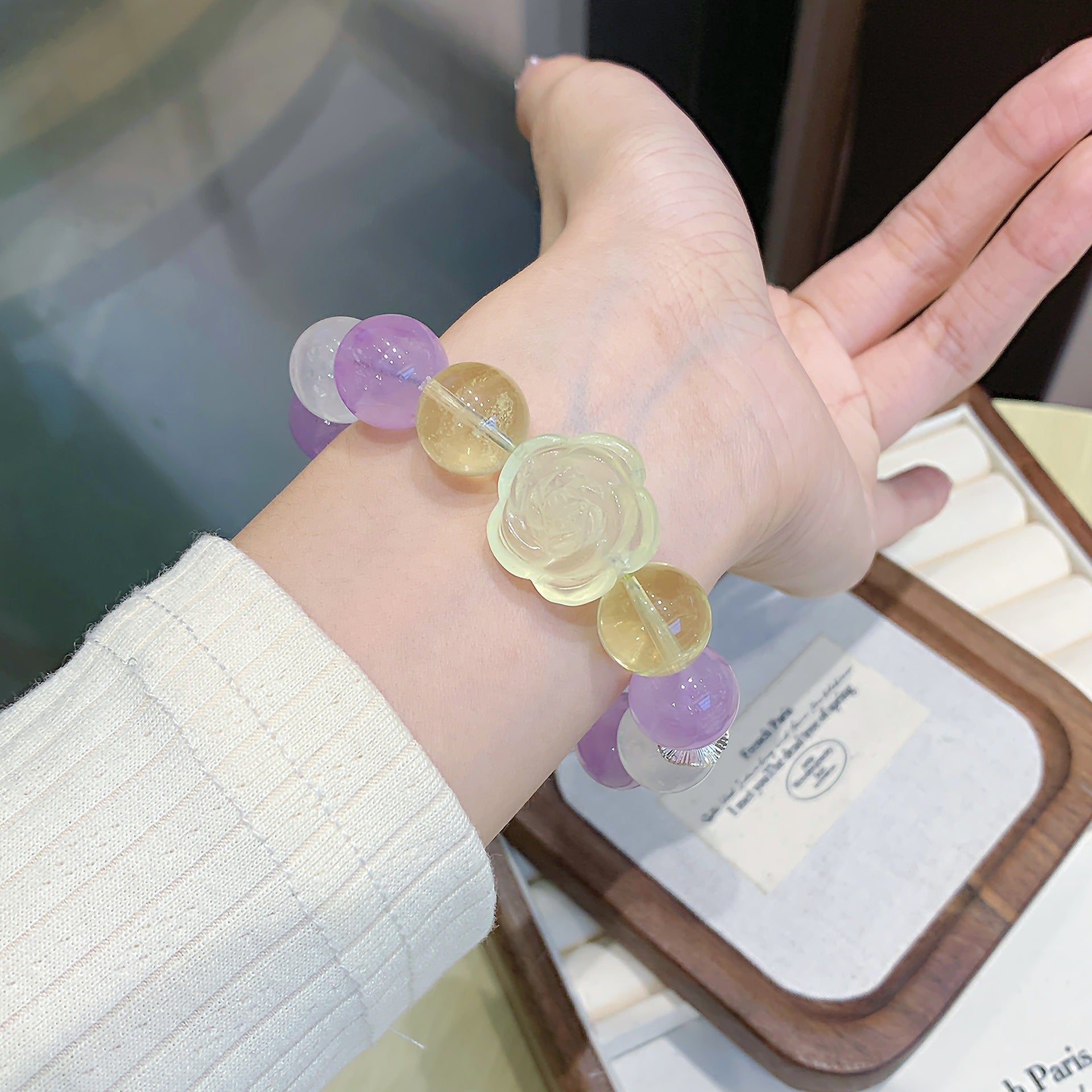 Natural Amethyst Single Strand Bracelet Purple Aura Surrounding Beaded Bracelet Natural Crystal Bracelet Popular Jewelry Bracelet