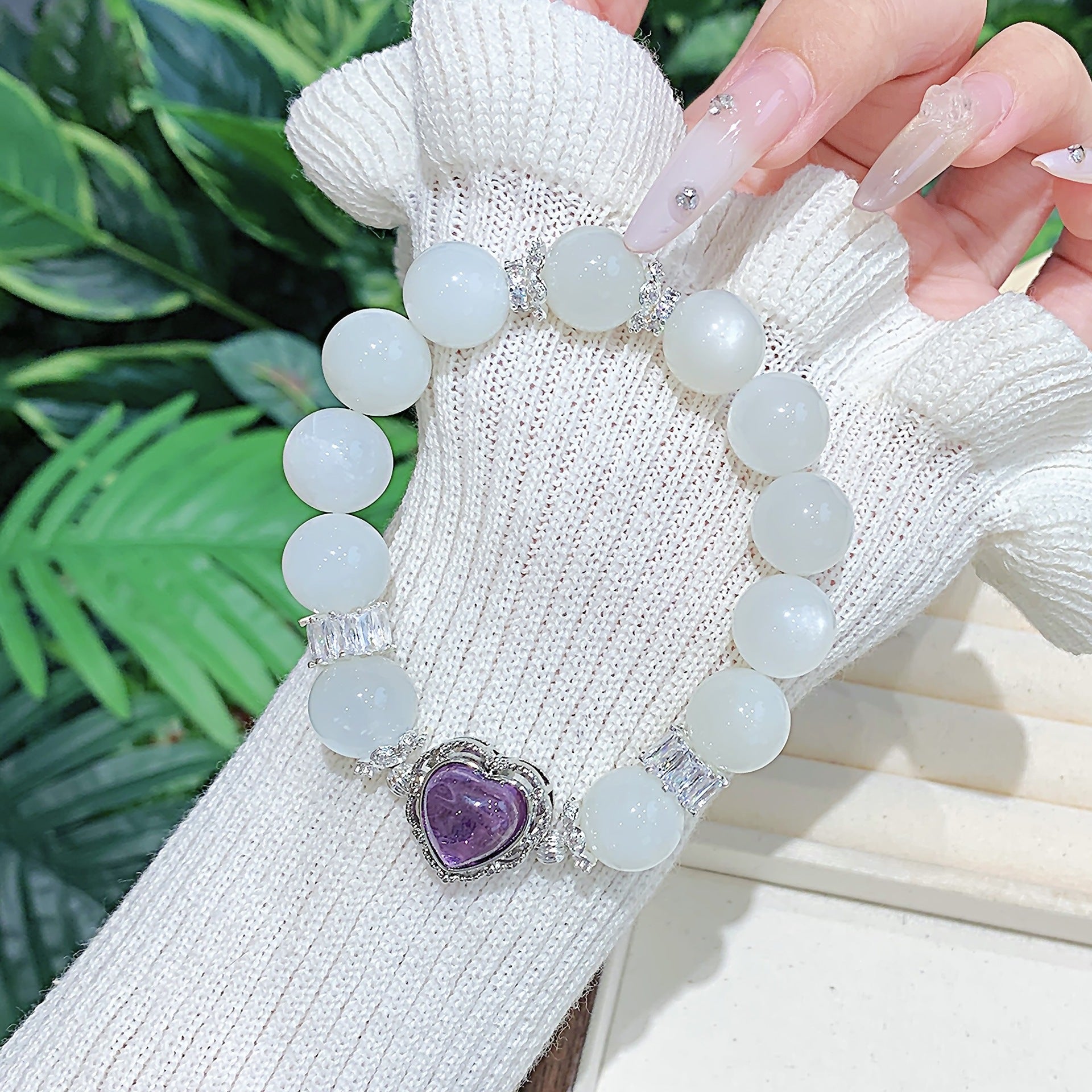 Exquisite White Moonlight Bracelet Natural Moonstone Amethyst Bracelet Gift Bracelet for Girlfriend Crystal Bracelet