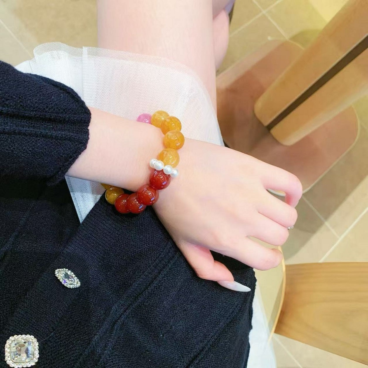 Natural Crystal Large Yellow Gum Flower Bracelet Women's Original Design Large Lacquer Beaded Yellow Gum Flower Crystal Bracelet