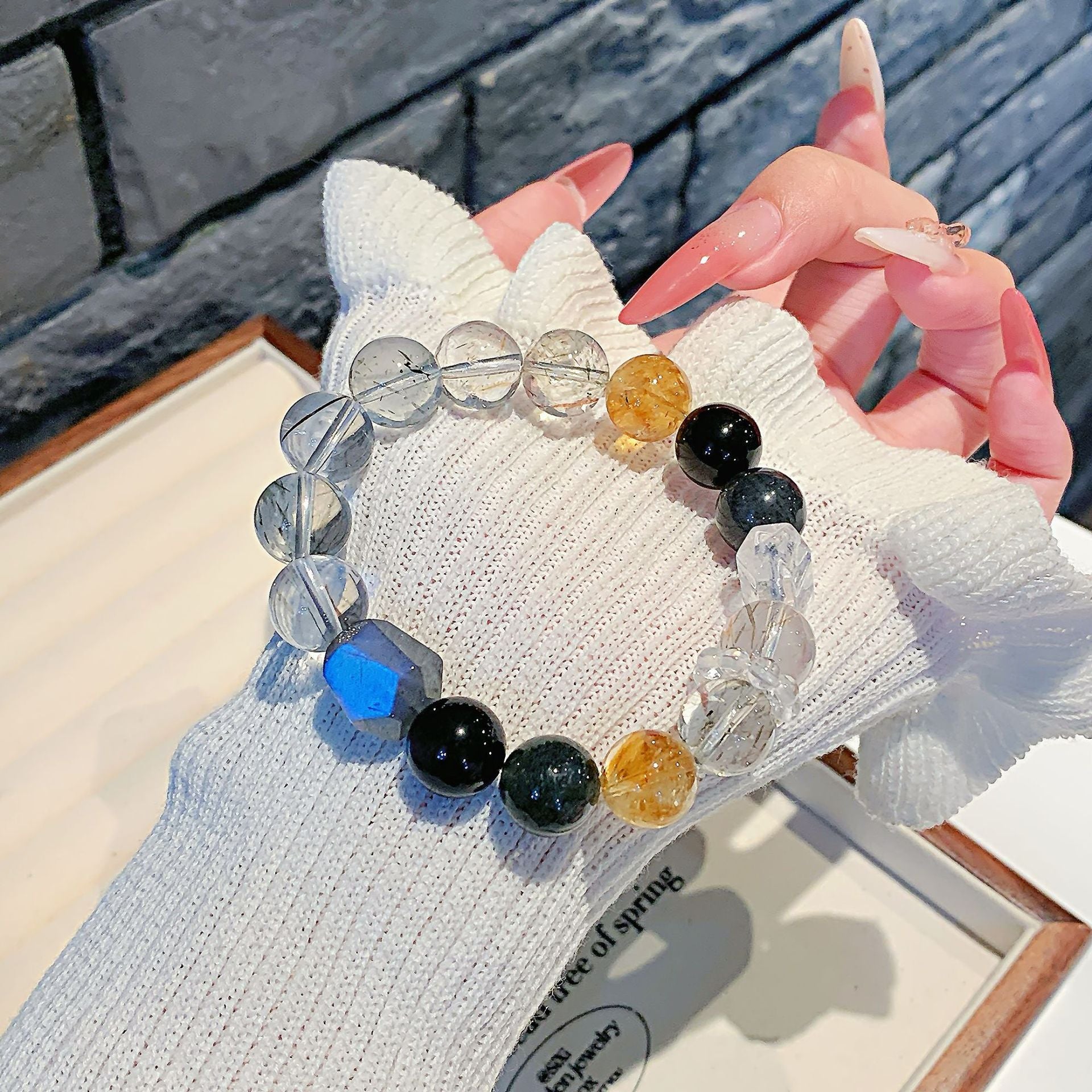 Natural Crystal Hot-Selling Hand Jewelry Exclusive for cross-border Gray Moonlight Crystal Bracelet Original diy White Crystal Jewelry Strand