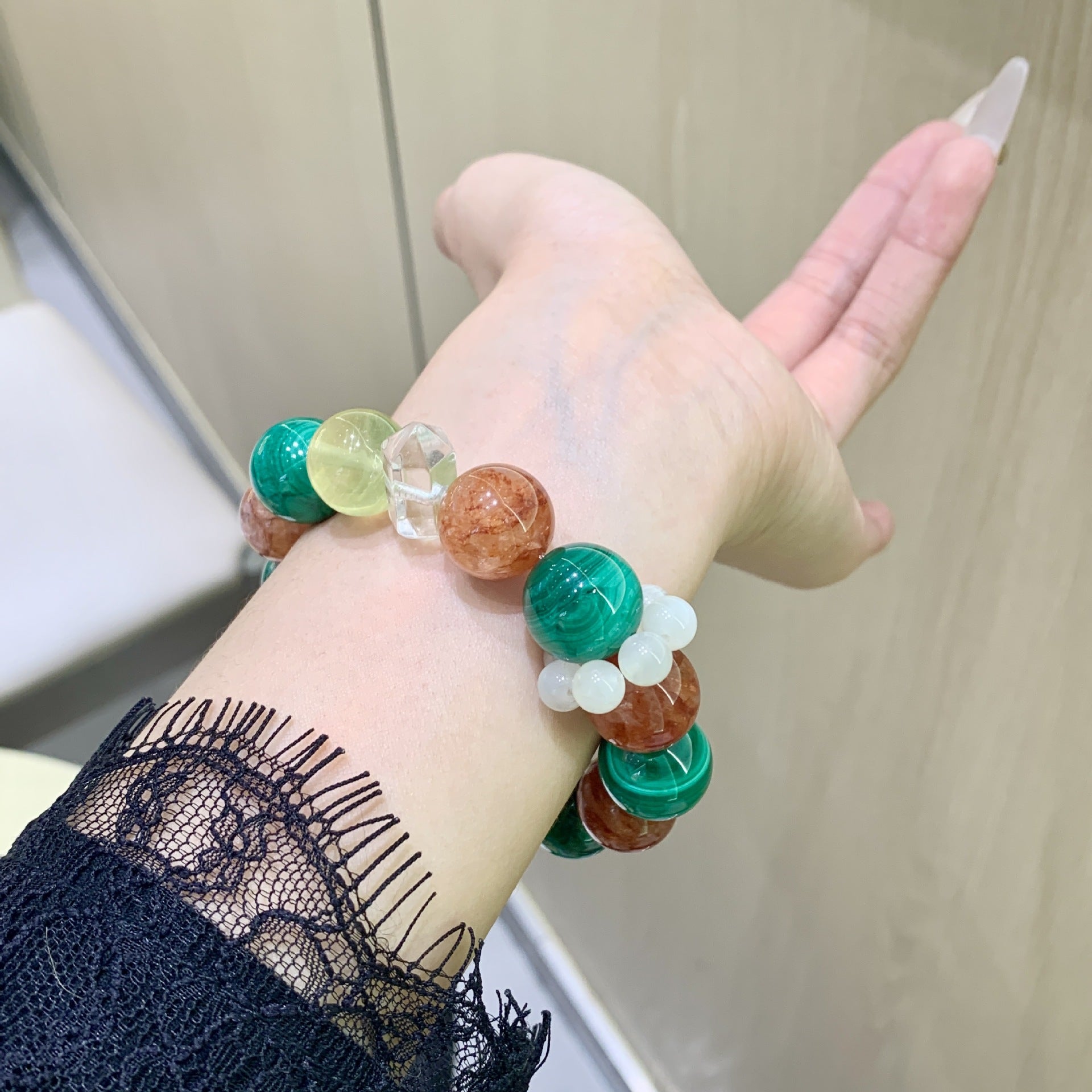 Natural Christmas Crystal Bracelet Female Malachite with Red Gum Flower High-End Light Luxury Fashion Gift for best friend, gift for girlfriend