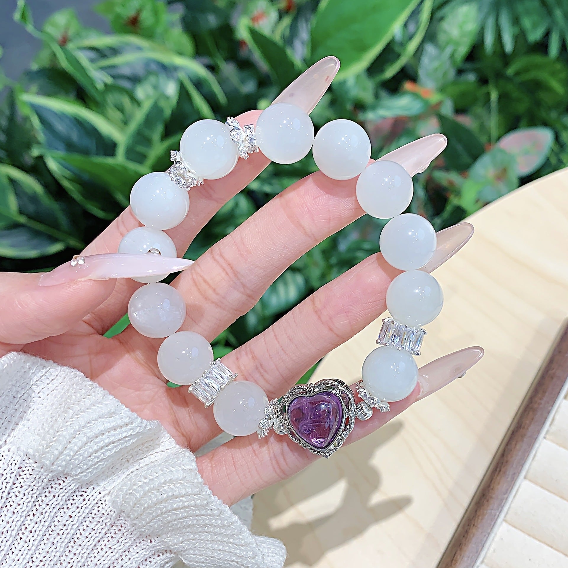 Exquisite White Moonlight Bracelet Natural Moonstone Amethyst Bracelet Gift Bracelet for Girlfriend Crystal Bracelet