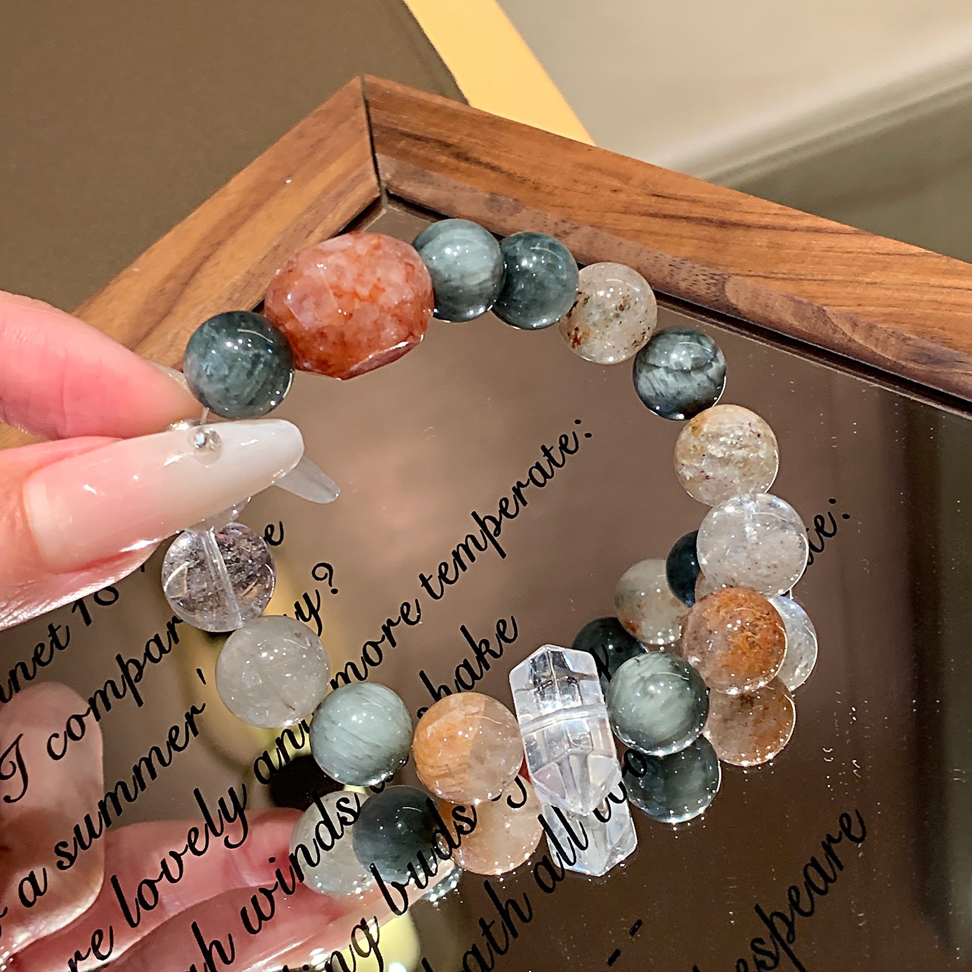 Original Design Eagle Eye Stone Crystal Multi-Gem Bracelet Light Luxury Niche Manufacturer Direct Wholesale Bracelets Crystal Bracelet