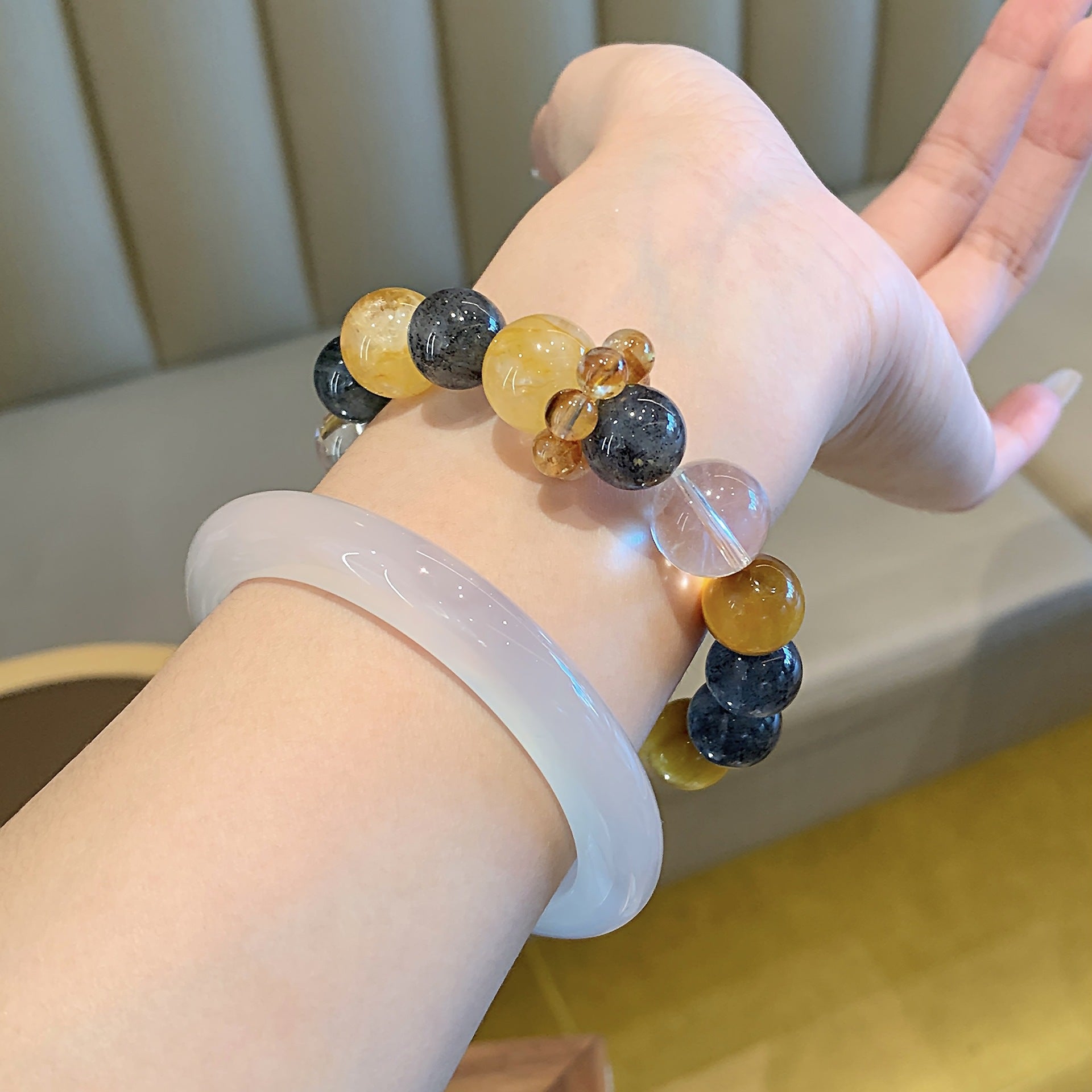 Natural Crystal Bracelet Original design autumn new bracelet high-end accessory Blue Agate Crystal Bracelet