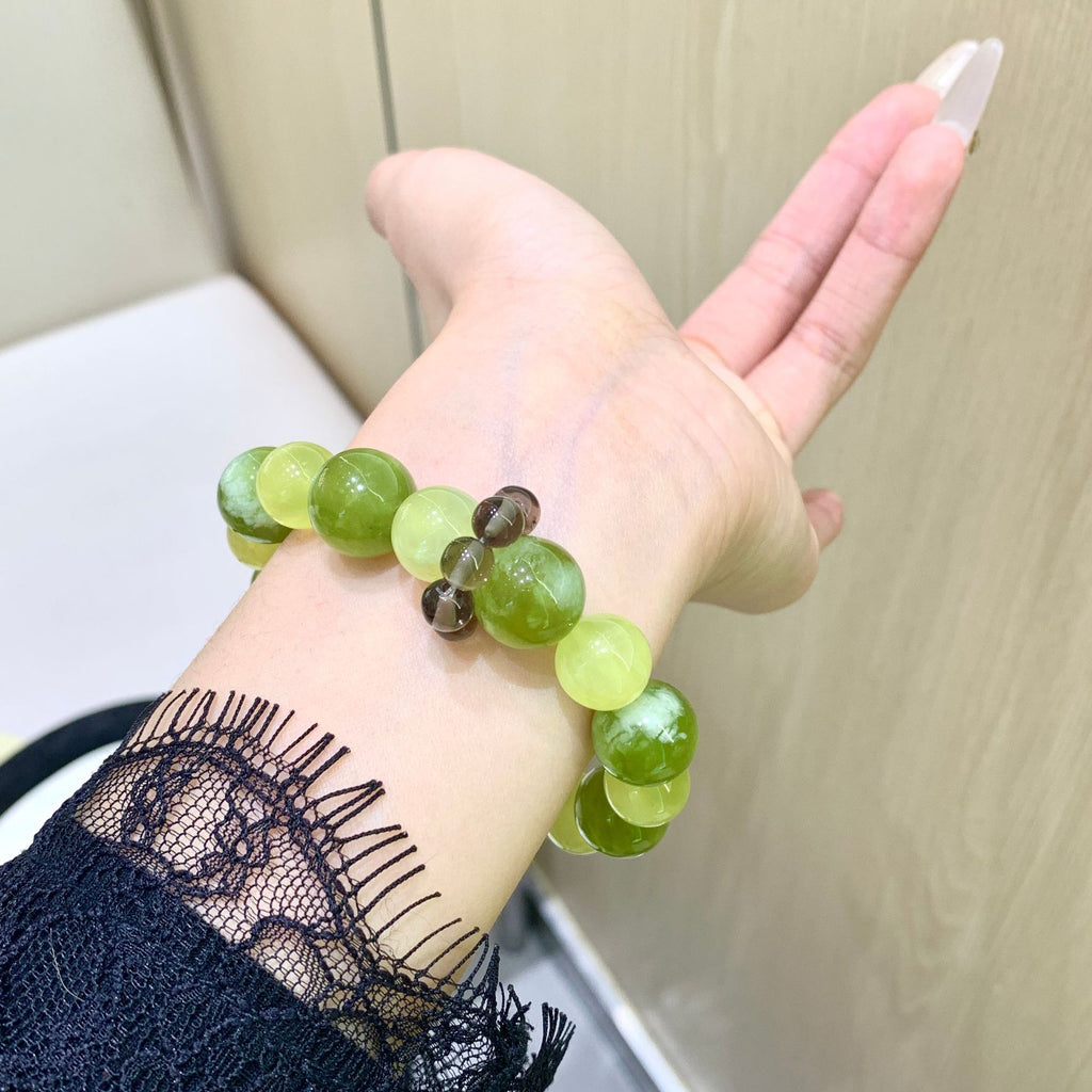 【Spring Mountain Snow】Natural Xiuyan Jade Bracelet Green Grape Milk Cap Xiuyan Crystal Hand Jewelry String Natural Crystal Bracelet