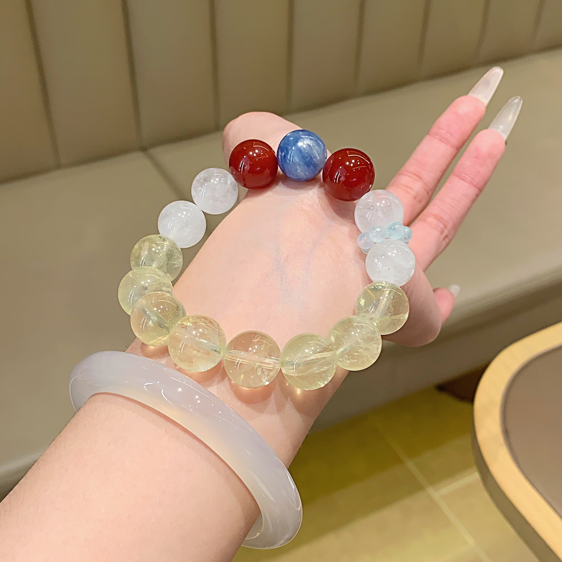 Original Multi-Treasure Natural Lemon Quartz Hand Jewelry String High-end Cool Feeling White Moonlight Bracelet Lemon Quartz Crystal Bracelet