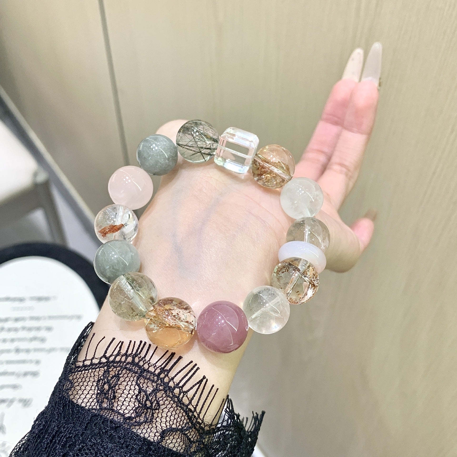 Natural White Phantom with Gold Leaf Glue Flowers White Ghost DIY Single Loop Bracelet Factory Wholesale Crystal Bracelet