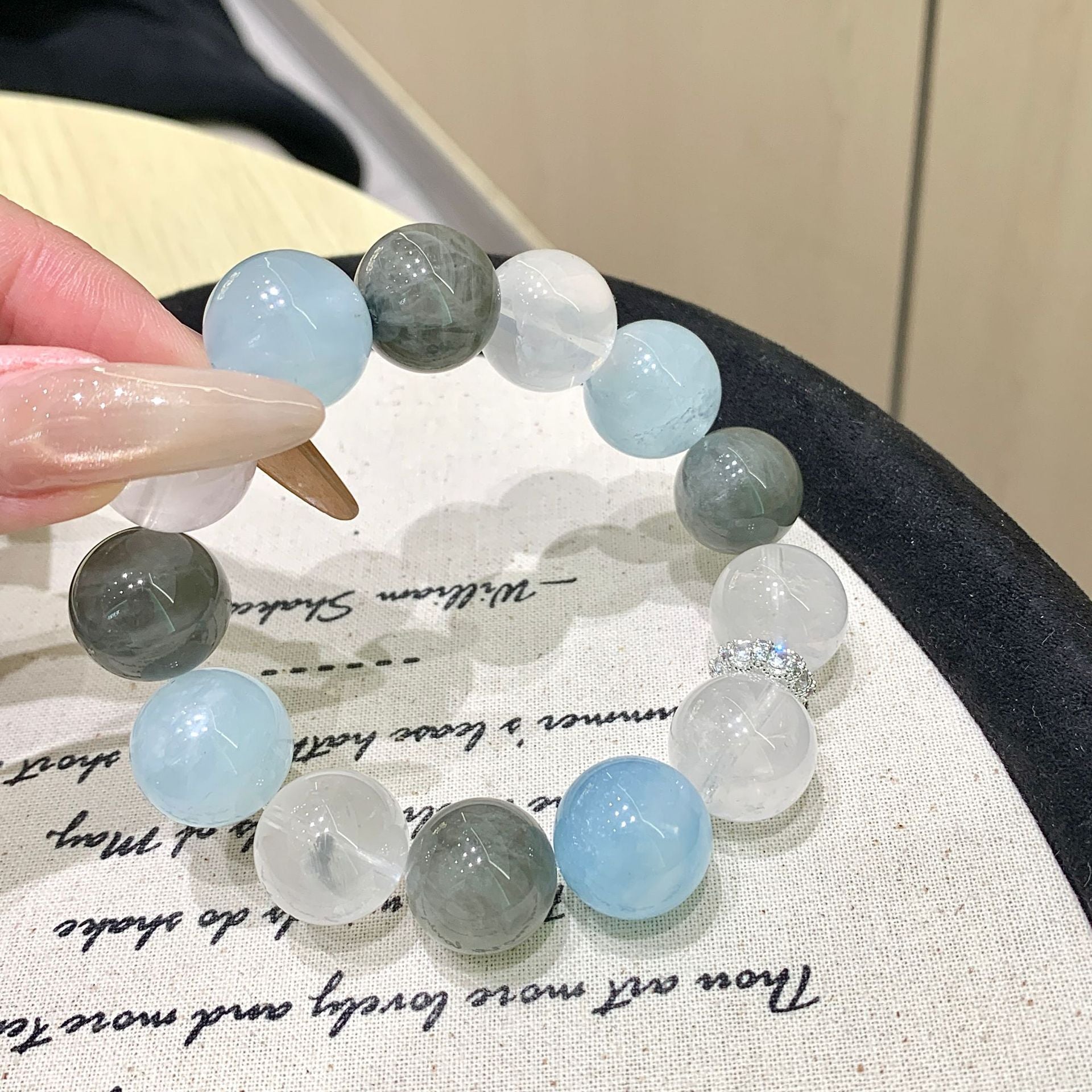Sweet and Fresh Beaded Bracelet diy Handmade Beaded Niche Crystal Bracelet Natural Aquamarine Crystal Bracelet