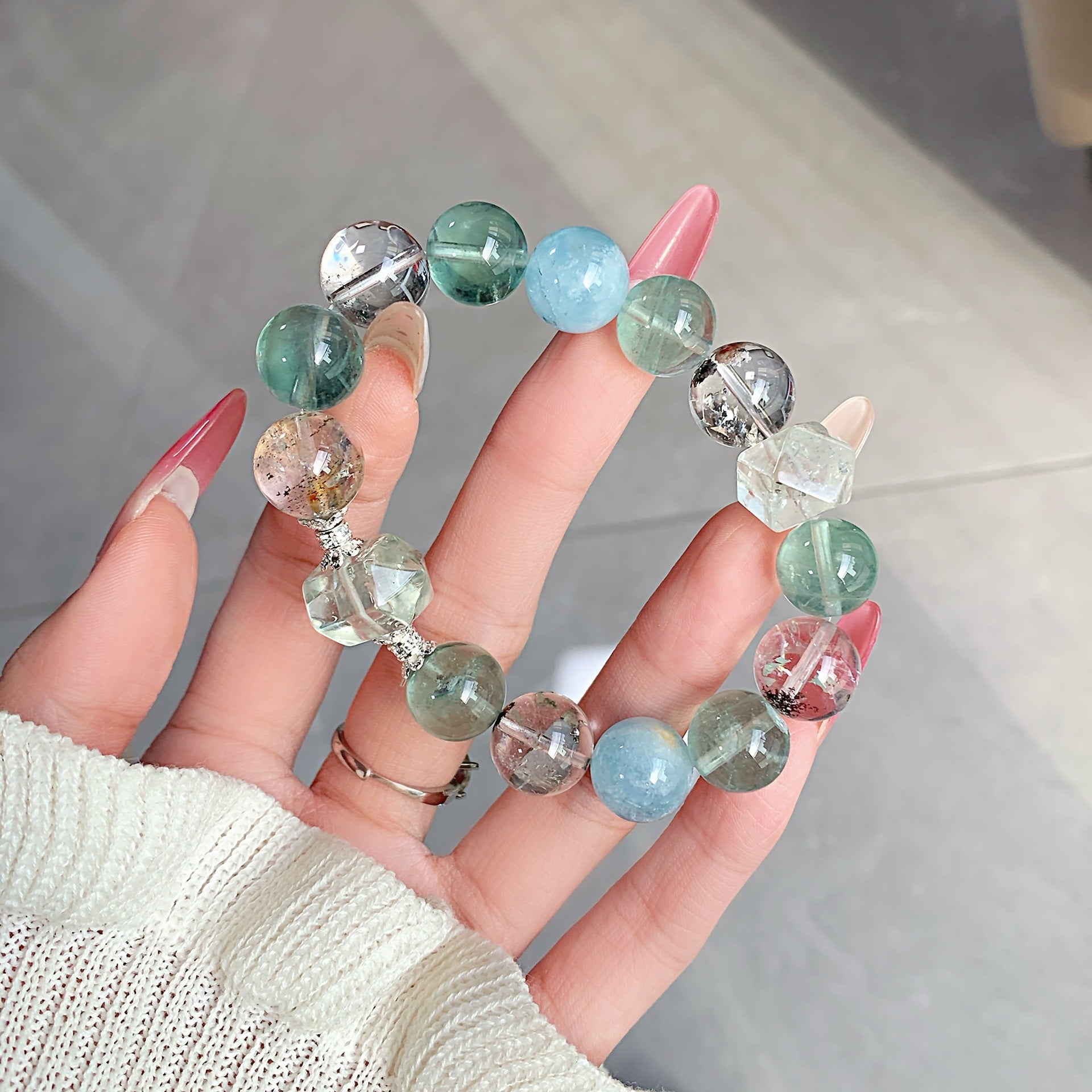 Natural Green Fluorite Crystal Bracelet Simple Niche Design New Single Loop Bracelet Jewelry Multi-Gemstone Crystal Bracelet
