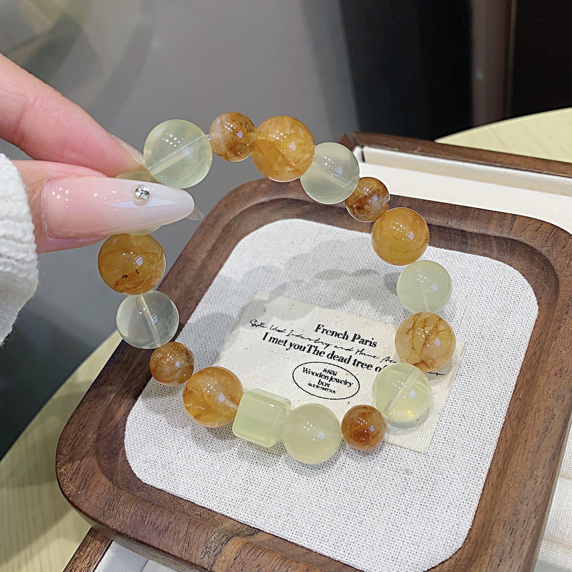 Natural Crystal Bracelet Jewelry Yellow Gum Flower Multi-Gem Crystal Strand Original Design Light Luxury Bracelet Crystal Bracelet