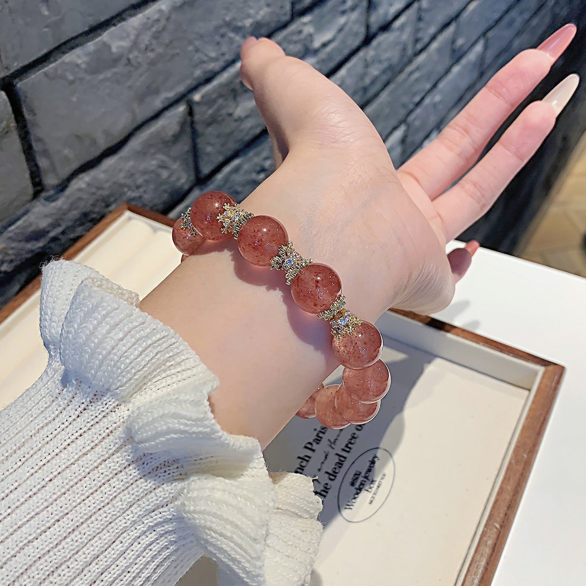 Natural Strawberry Crystal Bracelet Career Fortune Bead Bracelet Niche Design Best Friend Gift Strawberry quartz diy Bracelet